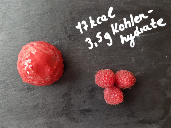 REZEPT FÜR HIMBEERSORBET MIT WENIGEN KOHLENHYDRATEN UND FAST OHNE KALORIEN